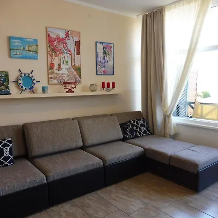 In Vasutallomas Apartment *
